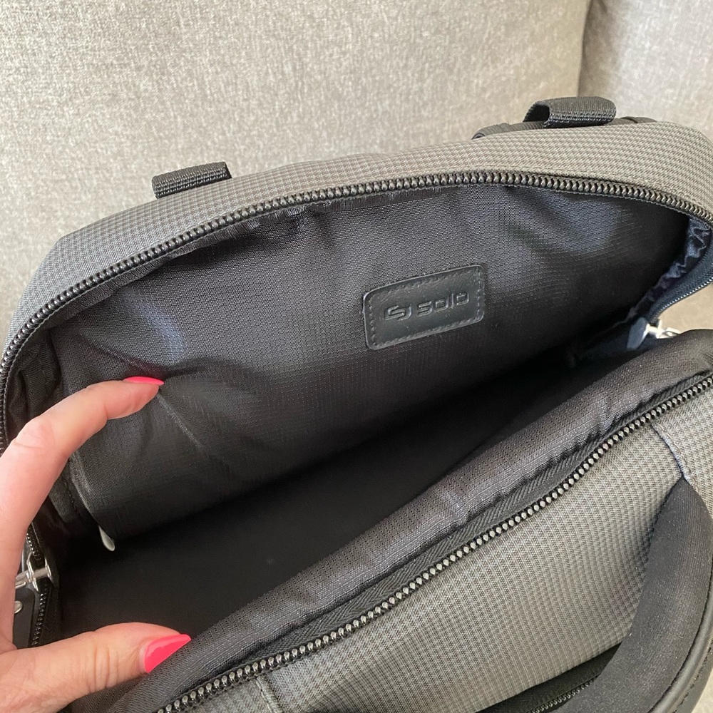 Travel/work backpack - Picture 4 of 4